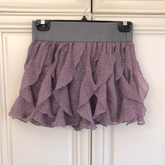Guess women’s mini skirt - Picture 1 of 8